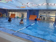 -戊辰亲子游泳俱乐部