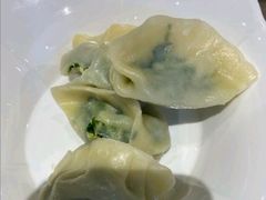 素三鲜饺子-梦航彩虹之约自助餐厅(华府天地店)