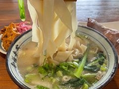 羊肉炝锅烩面-方城烩面(机场店)