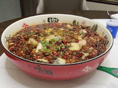 -鑫渔港海鲜本地菜·山海关浑锅(东戴河店)