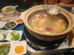 -邹开喜·小海鲜醉鸡煲·潮汕鲜切牛肉店(襄阳北路店)