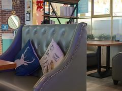 -豪客嘉族·麦尼顿西餐厅(乐福天下店)