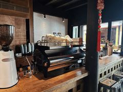 -Metal hands·铁手咖啡