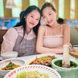 和微胖版“关晓彤”姐妹的约会
