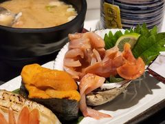 -家贺屋刺身寿司专门店