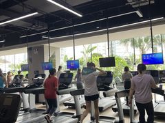 -威克健身游泳(万菱汇店)