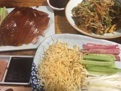 -满园烤鸭·春饼(太原街万达店)