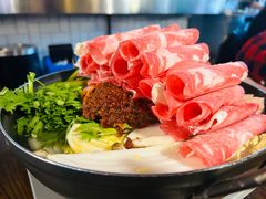 部队锅-MI WU FACTORY米屋美食工厂餐厅(绿地店)