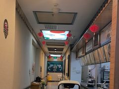 -咱屯子铁锅炖直营店(南湖大路店)