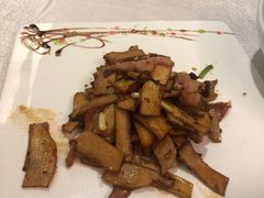 杏鲍菇松板肉-老东吴食府(雅都店)