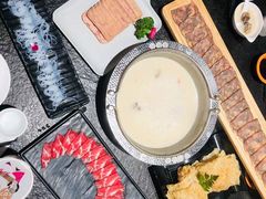 -煲宫猪肚鸡(昆山金鹰国际购物中心店)