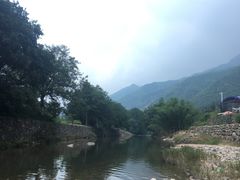 -安吉龙王山峡谷漂流