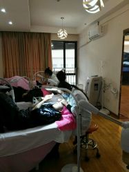 -成都苗方清颜专业祛痘