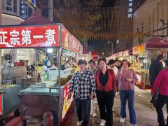 -正宁路小吃夜市