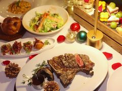 炭火扒澳洲M5和牛T骨牛排-Kathleen's Waitan 凯圣琳江景西餐厅(外滩店)