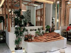 -墨居上隐·院子里火锅(峨眉店)