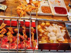 -珲春玉善烧烤串城(朝中店)