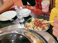 -田家大院东北农家菜铁锅炖(西安总店)