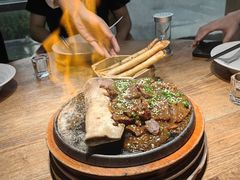 -蜜桃餐厅·伴山(湖滨商业街店)