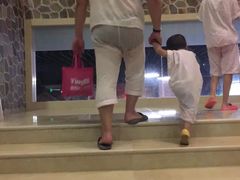 -泉城欧乐堡戏水湾艺术养生温泉