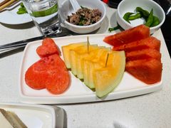 -海底捞火锅鲜切牛肉主题店(长寿路店)