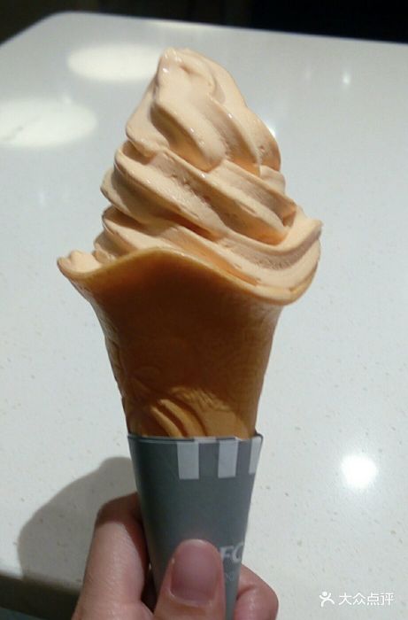 肯德基(知春路店)芒果冰淇淋花筒图片