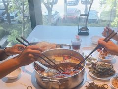 -潮牛壹号鲜牛肉火锅(光谷天地店)