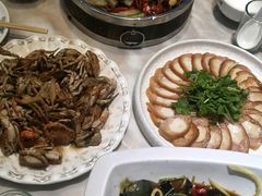 -小鱼儿海鲜港(新村十区店)