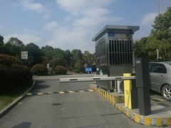 -金匮公园-南入口停车场