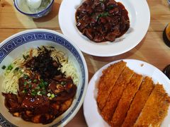 -沪西老弄堂面馆(定西路店)