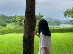 -隐秀山居酒店大堂吧