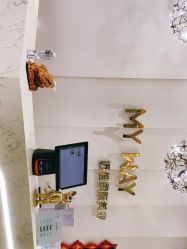 -MY WAY SALON