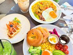 -ommo cafe(半岛城邦店)