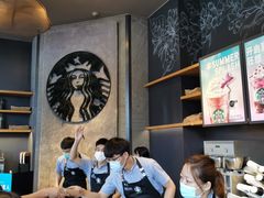 -星巴克臻选(成都太古里店)
