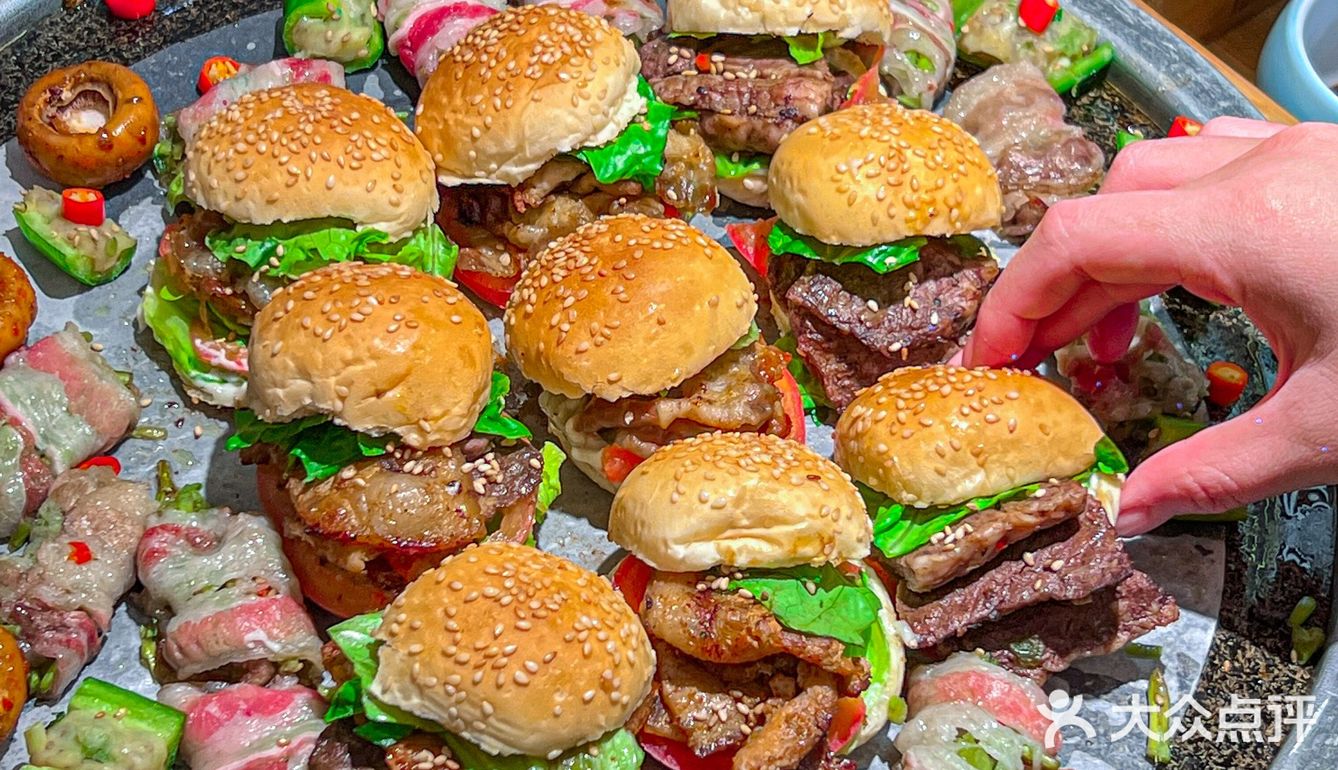 为了这一口mini小汉堡🍔我愿一直待在南昌