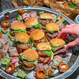 为了这一口mini小汉堡🍔我愿一直待在南昌