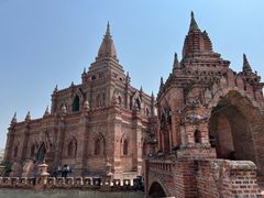 -一寨两国风景区