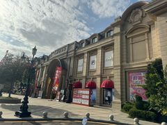 -王府井奥莱临潼小镇(临潼店)