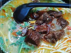 -志权牛肉面(灵山路店)