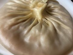 蟹黄汤包-留芳·文旅古月楼(老街店)