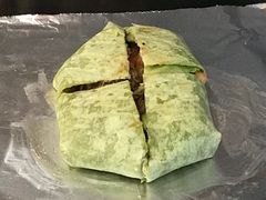-油梨树 AVOCADO TREE(亮马桥店)