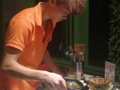 -钢管厂五区小郡肝串串香(奥克斯广场锦城万达店)