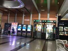 等候区-哈艺时尚影城(海珠赤岗店)