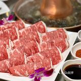 依然不涨价，开店五年锅底18元，料碗8元1位