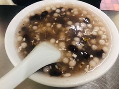 酒酿元宵-芳婆糕团店(王府大街店)