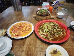 -佬缸炮江湖川菜(玉林店)
