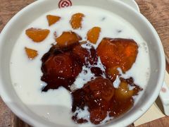 -彬媽糖水(侨鑫国际店)