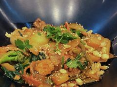 -醉人椒麻辣香锅(王府井喜悦店)