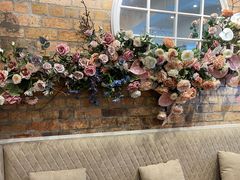 -FLOVIE FLORIST CAFE