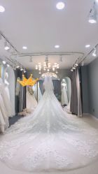 -衣贝姿婚纱礼服馆